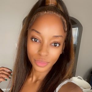 Meet your Posher, Kristina